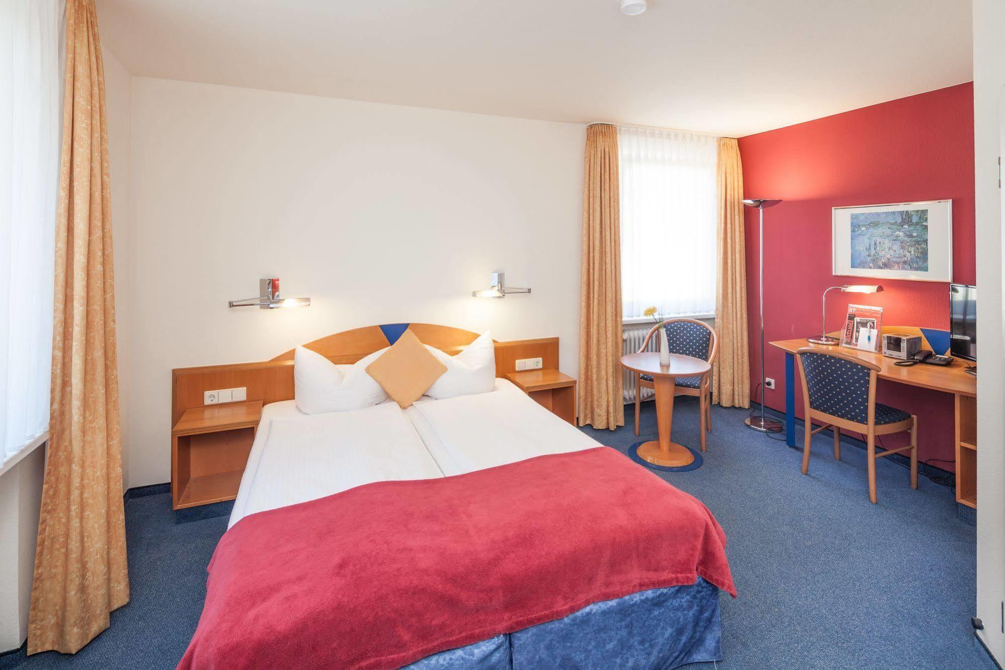 City Hotel Freiburg 3* Freiburg im Breisgau