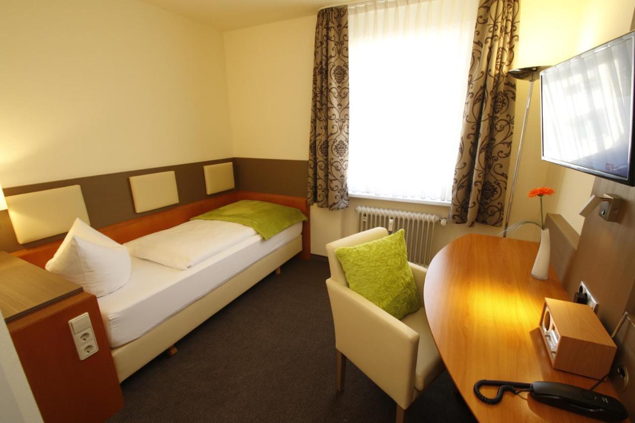 City Hotel Freiburg 3*